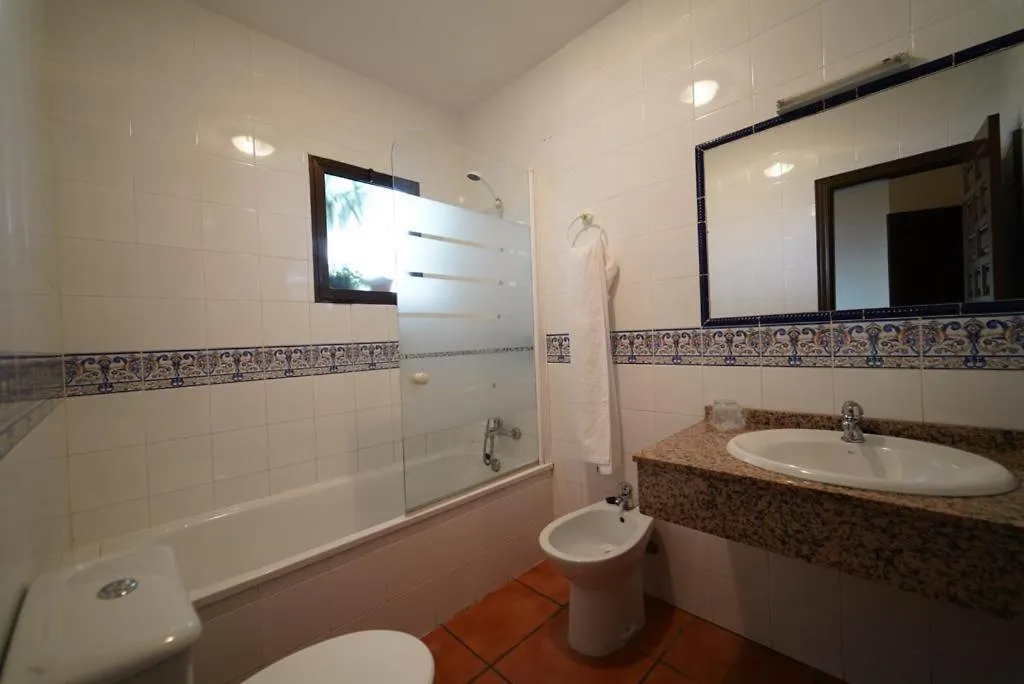 Hostal La Dehesa Del Valle Pedroches Alcaracejos